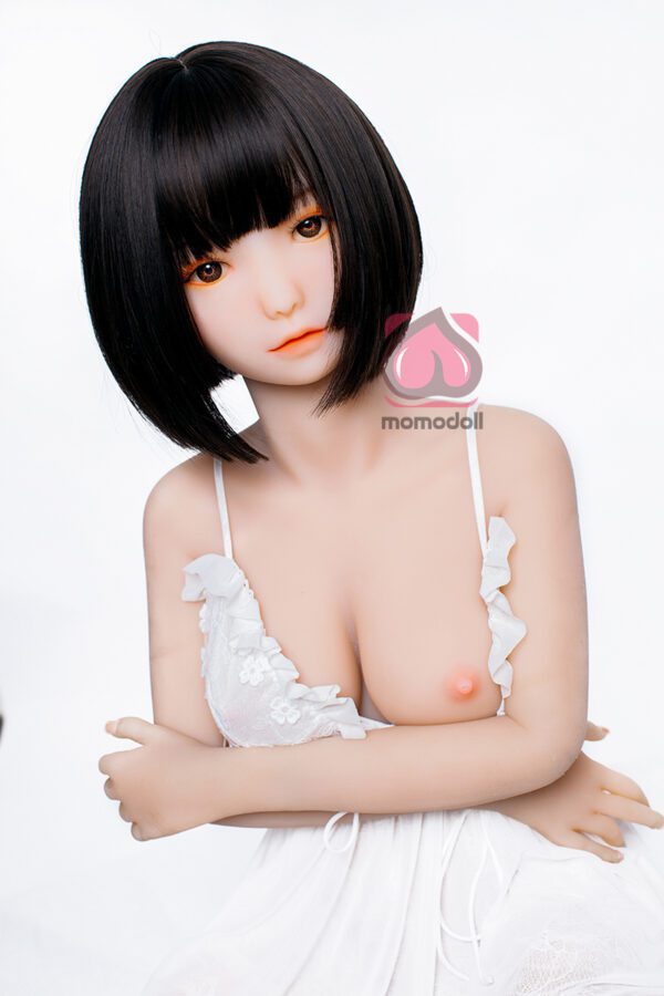 MOMODOLL 138 CM  BIG BREAST HATSUNE - Image 3