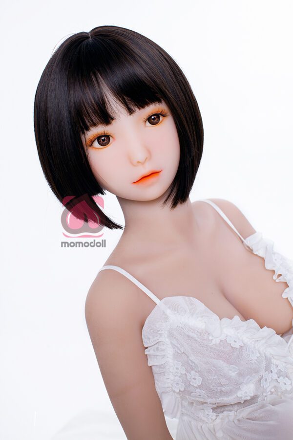 MOMODOLL 138 CM  BIG BREAST HATSUNE - Image 9