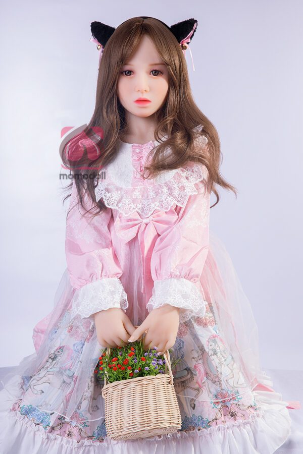 MOMODOLL 138 CM SMALL BREAST SARINA